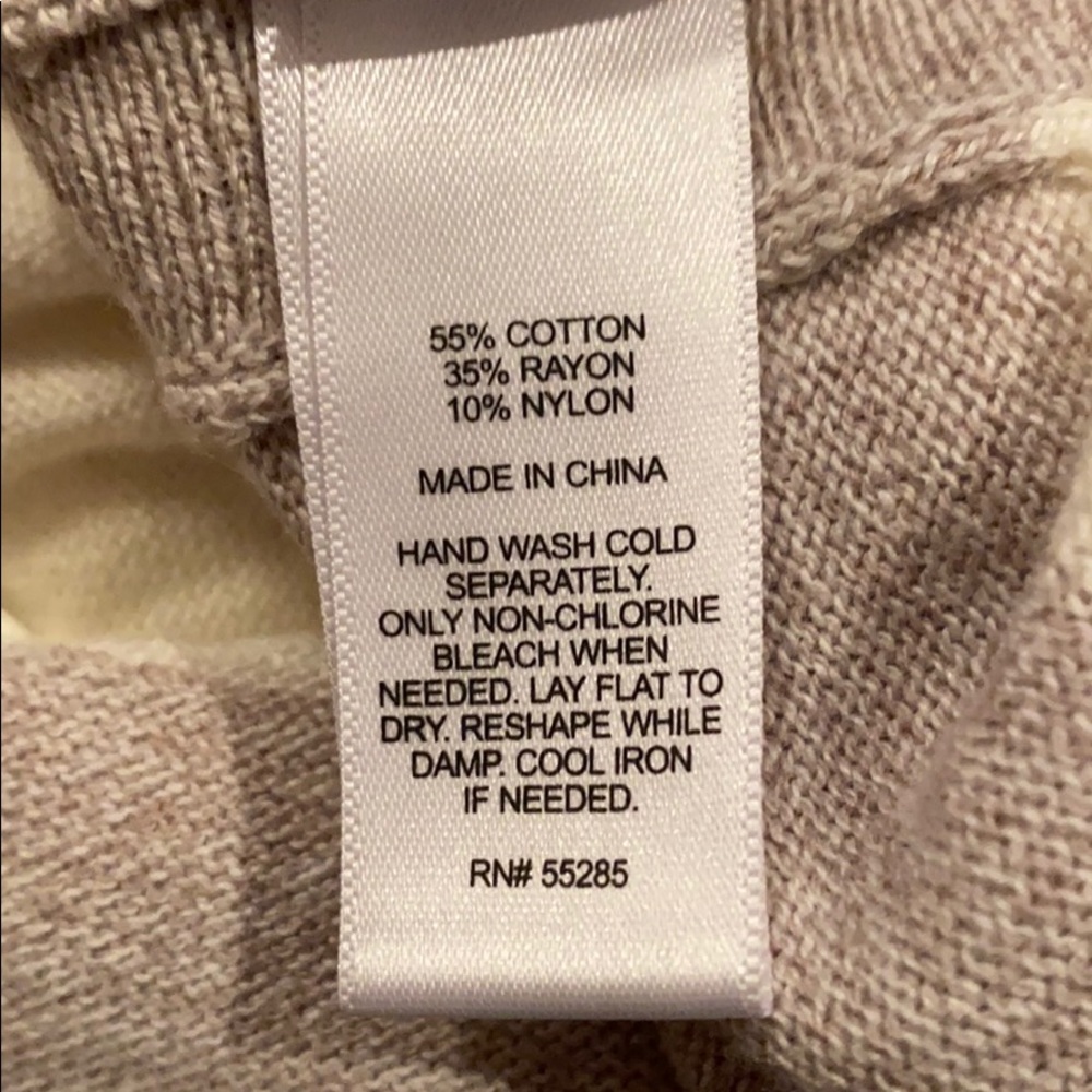 Express Sweater - Picture 7 of 8